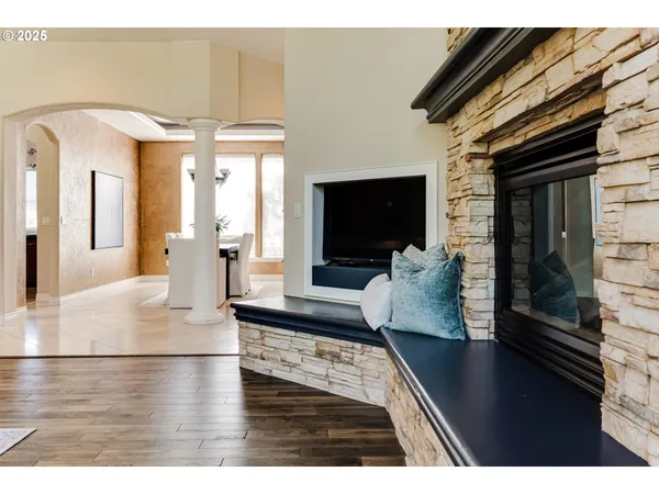 $1,299,000 | 2874 Riverwalk Loop, Eugene, OR 97401