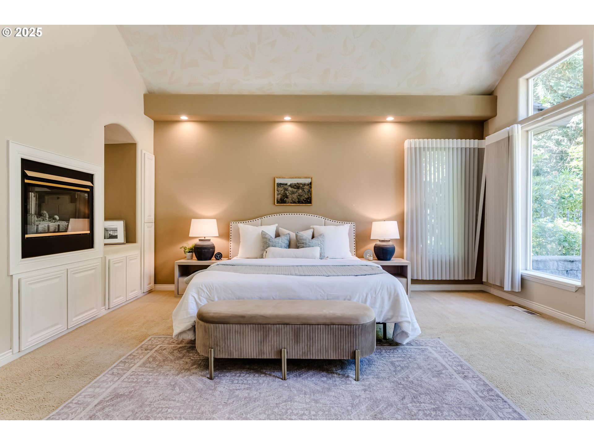2874 Riverwalk Loop Eugene, OR 97401 - Photo 26 of 48 a spacious bedroom with a bed and a large window