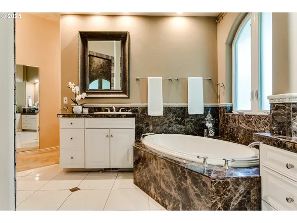 $1,299,000 | 2874 Riverwalk Loop, Eugene, OR 97401