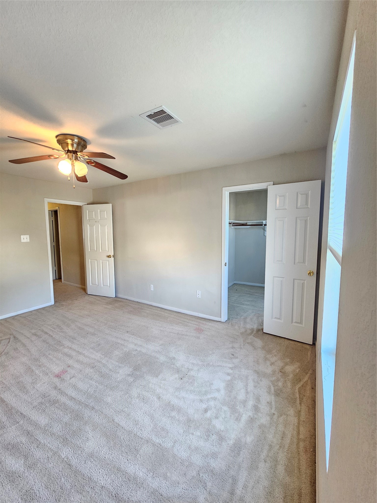 11015 Walkup Way Houston, TX 77044 - Photo 18 of 26 3rd bedroom