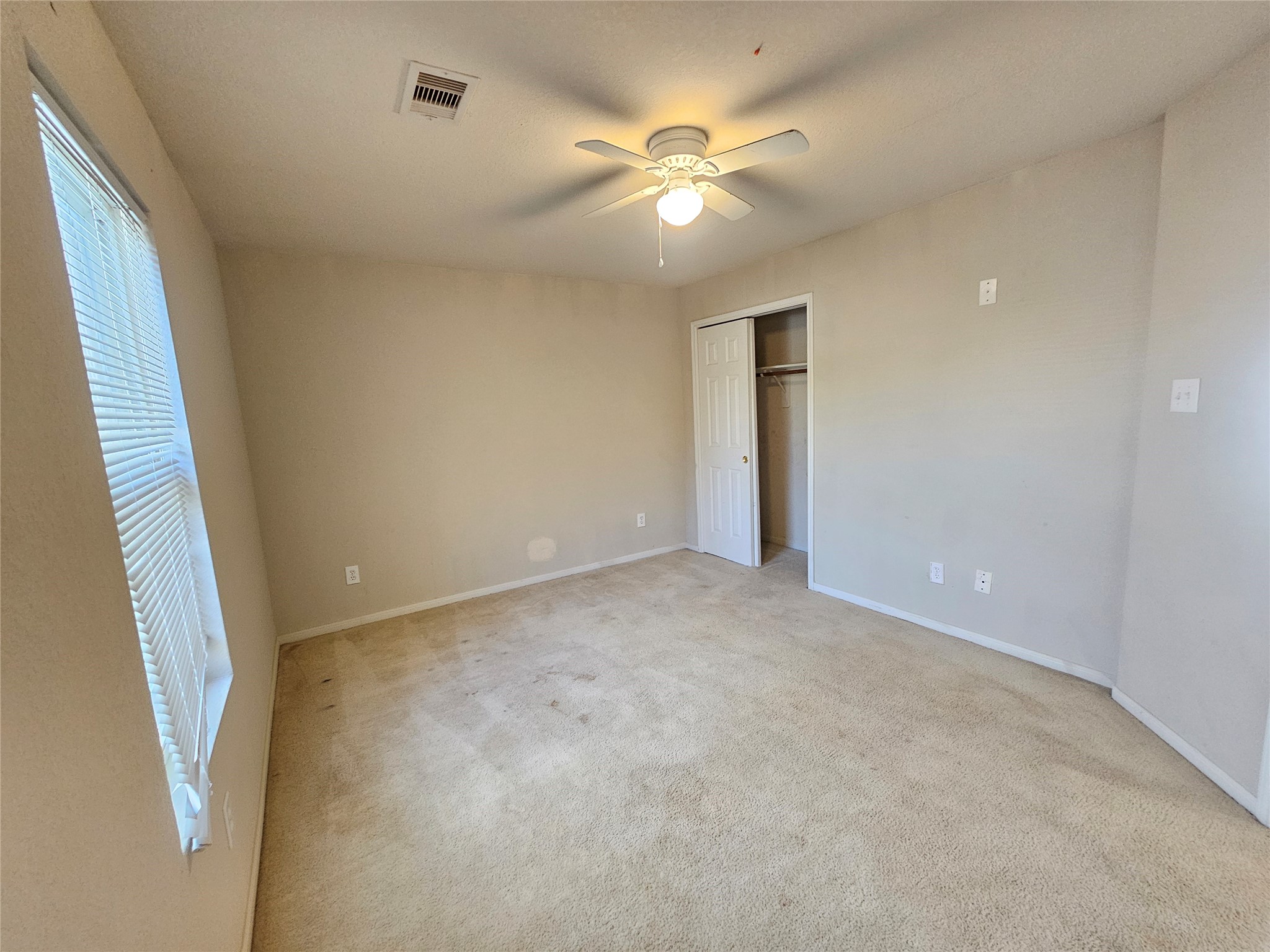 11015 Walkup Way Houston, TX 77044 - Photo 20 of 26 4th bedroom