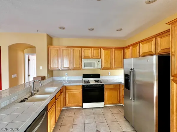 $2,200 | 2617 Wind Spinner Street, Las Vegas, NV 89135