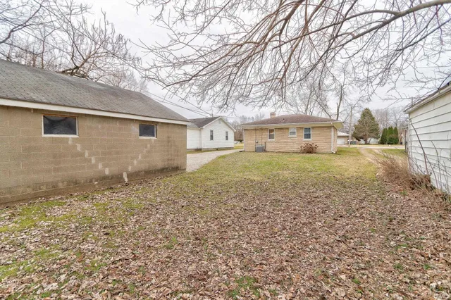 $118,500 | 2116 East Riverside Drive, Evansville, IN 47714