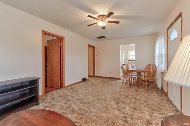 $118,500 | 2116 East Riverside Drive, Evansville, IN 47714