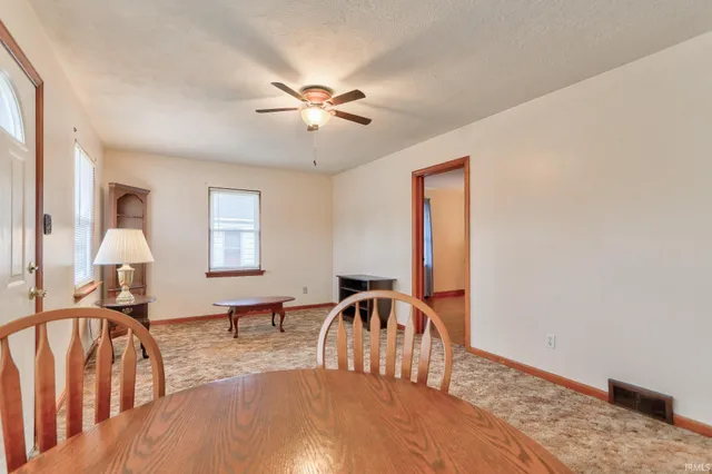 $118,500 | 2116 East Riverside Drive, Evansville, IN 47714