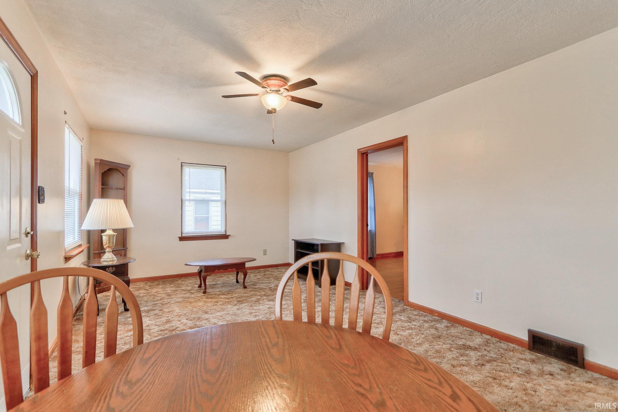 2116 East Riverside Drive Evansville, IN 47714 - Photo 6 of 24