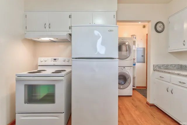 $118,500 | 2116 East Riverside Drive, Evansville, IN 47714