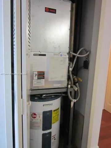 $390,000 | 170 Southeast 14th Street, Unit 2306, Miami, FL 33131