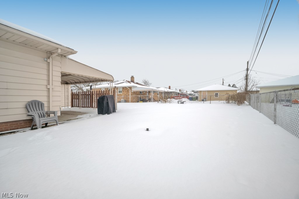 6846 Revere Road Cleveland, OH 44130 - Photo 10 of 30 View of yard covered in snow
