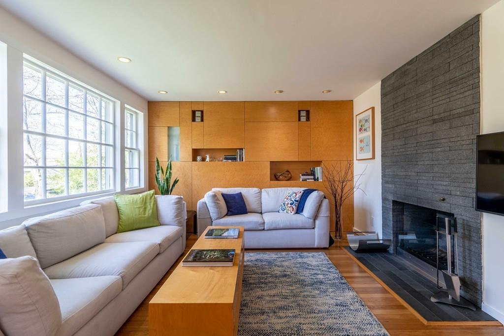 8 Balfour Street Lexington, MA 02421 - Photo 8 of 24