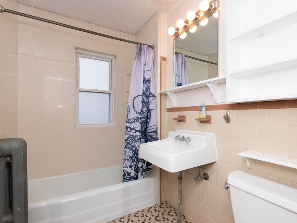 80 Bradford Road Watertown, MA 02472 - Photo 37 of 42 Gallery Image 37