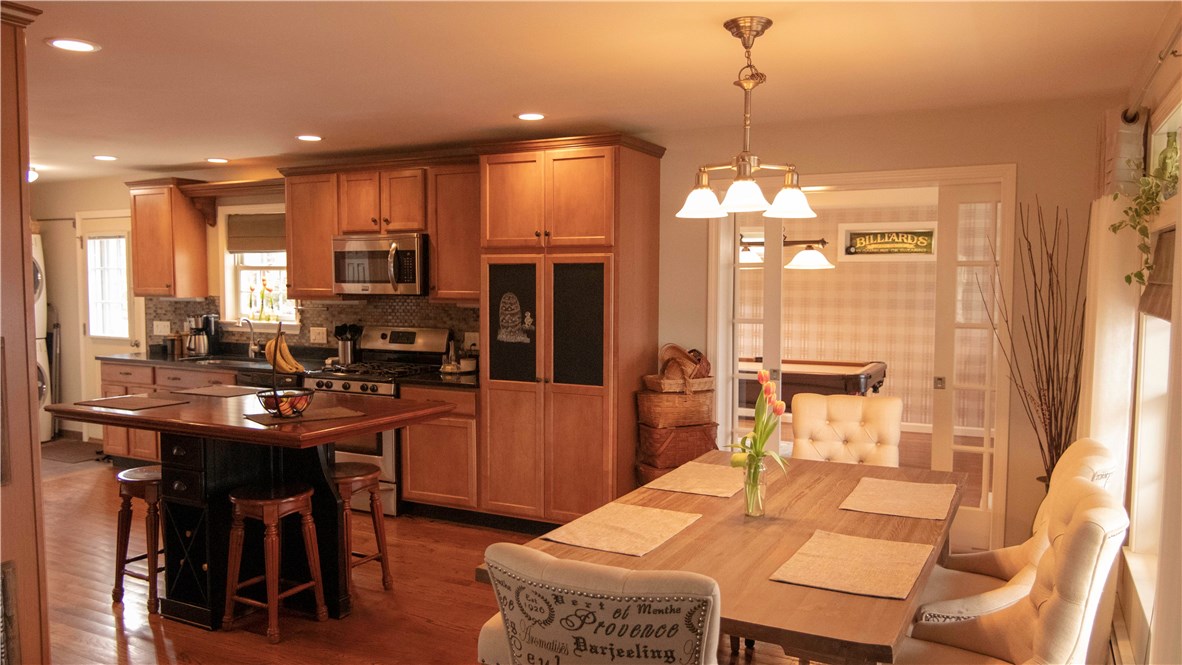 1131 Stafford Road Tiverton, RI 02878 - Photo 8 of 39 Gallery Image 8