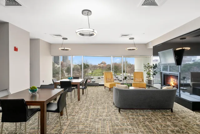 $3,150 | 335 Bridge Street Northwest, Unit 1503, Grand Rapids, MI 49504