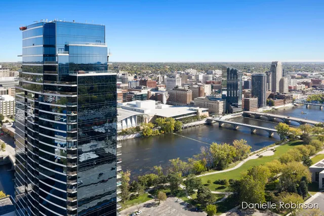 $3,150 | 335 Bridge Street Northwest, Unit 1503, Grand Rapids, MI 49504