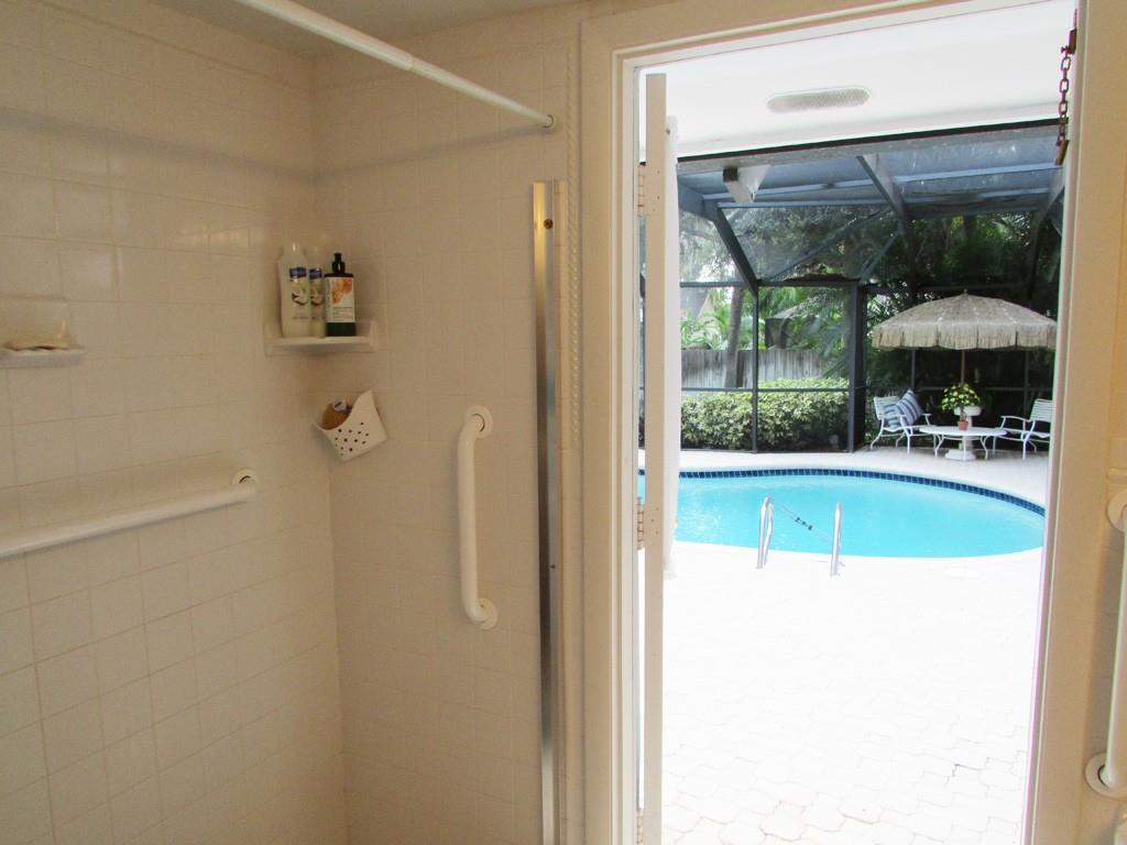 296 Holly Road Vero Beach, FL 32963 - Photo 17 of 35 Gallery Image 17