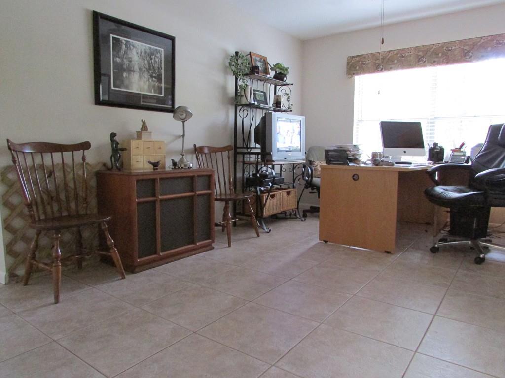 296 Holly Road Vero Beach, FL 32963 - Photo 21 of 35 Gallery Image 21