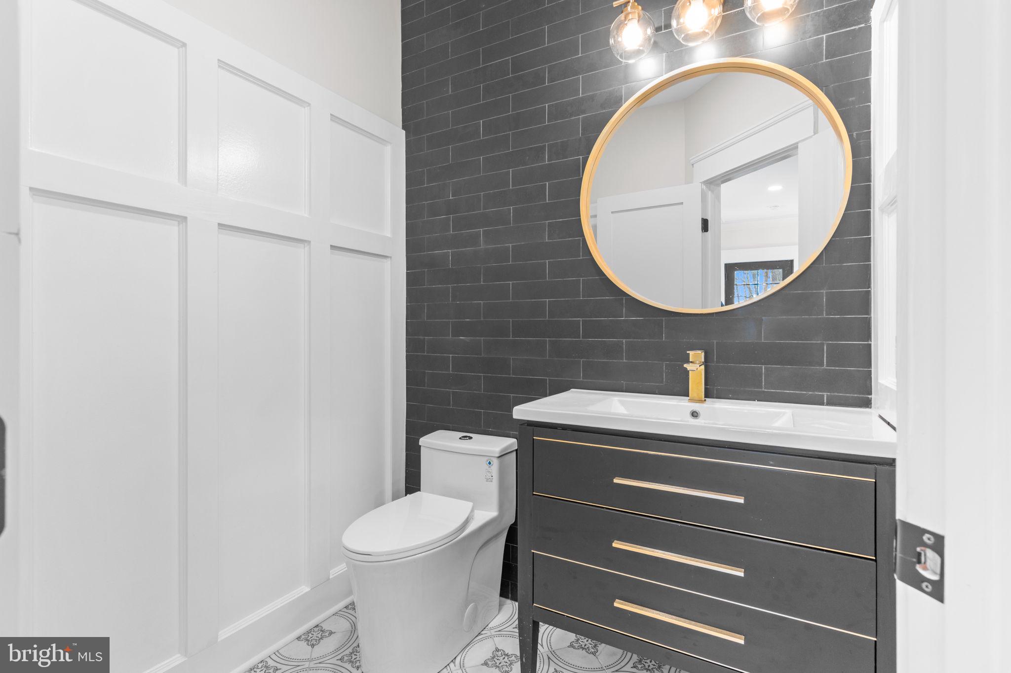 348 Pineville Road Newtown, PA 18940 - Photo 14 of 43 Beautiful half-bath between mud-room & kitchen