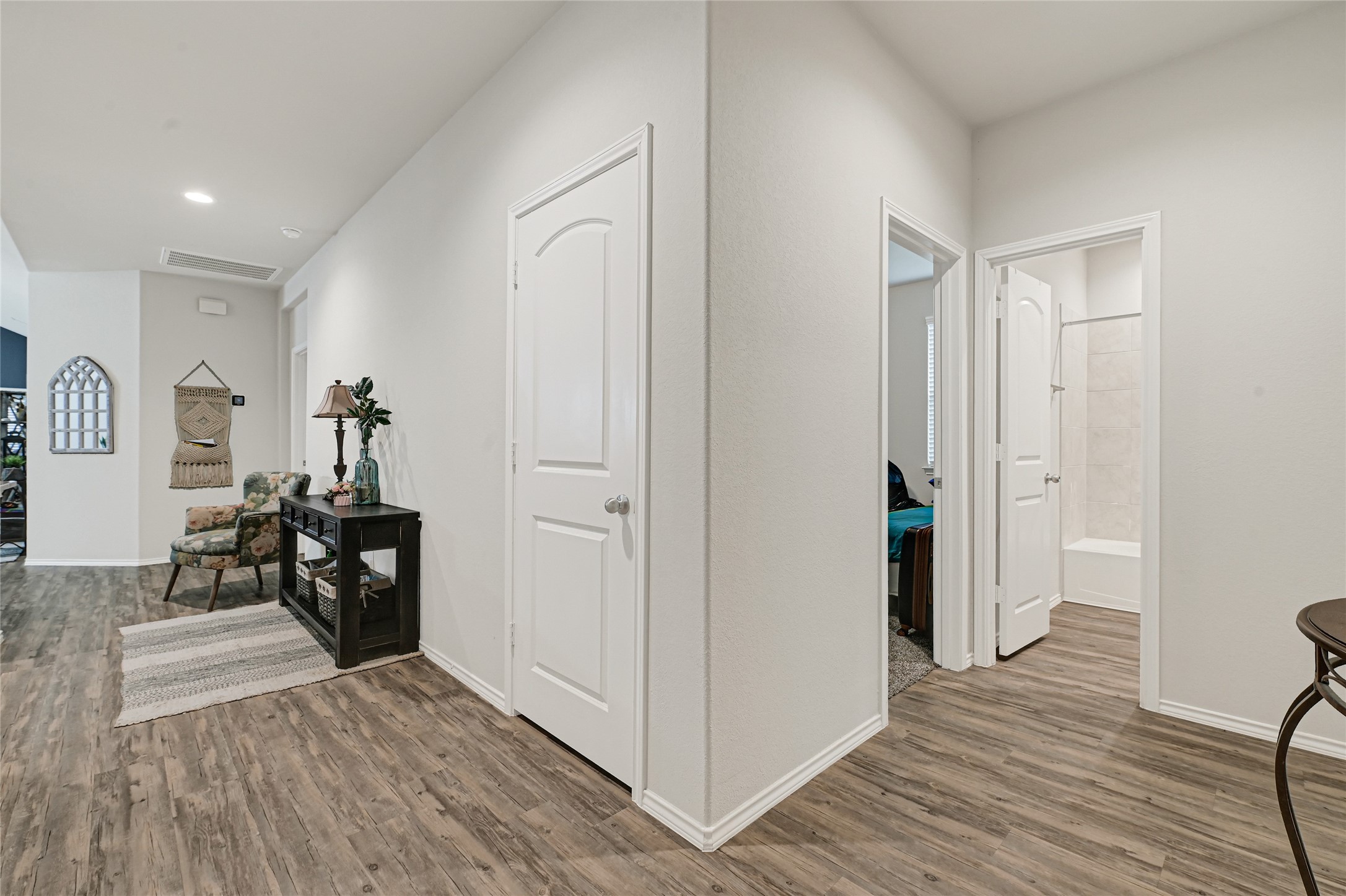 7830 London Tower Lane Houston, TX 77044 - Photo 12 of 27