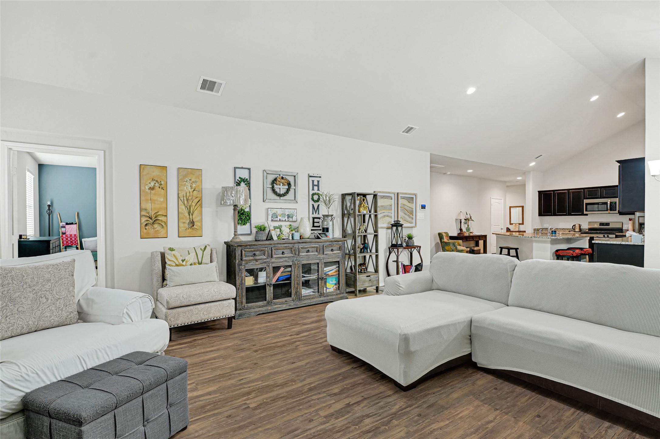 7830 London Tower Lane Houston, TX 77044 - Photo 13 of 27