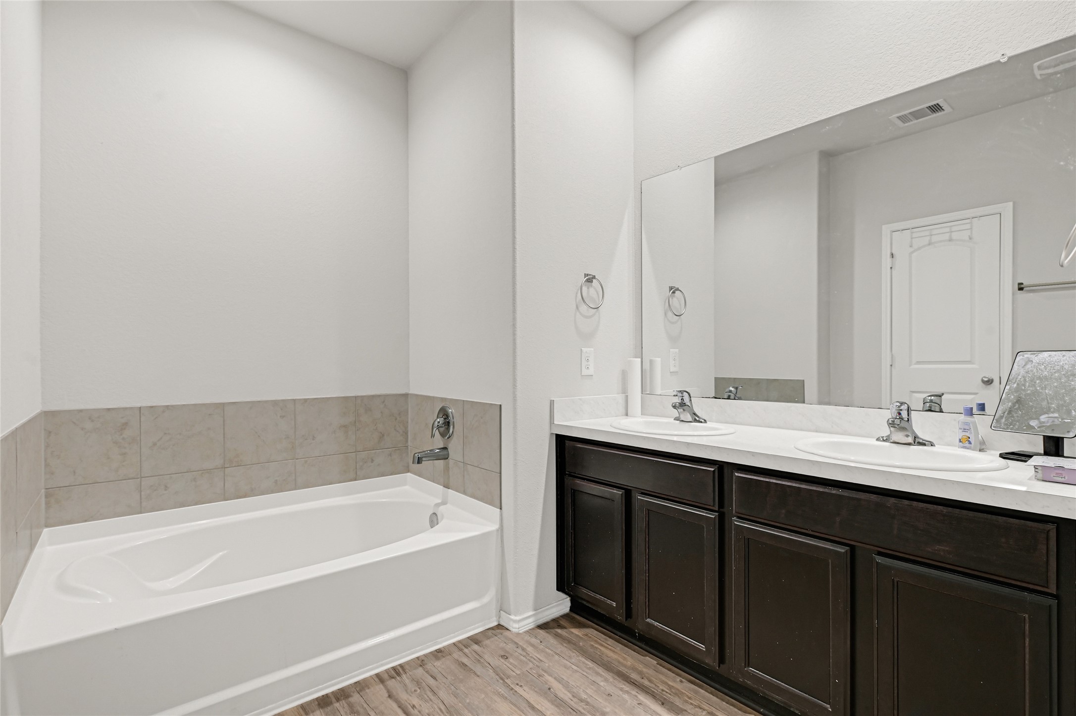 7830 London Tower Lane Houston, TX 77044 - Photo 16 of 27