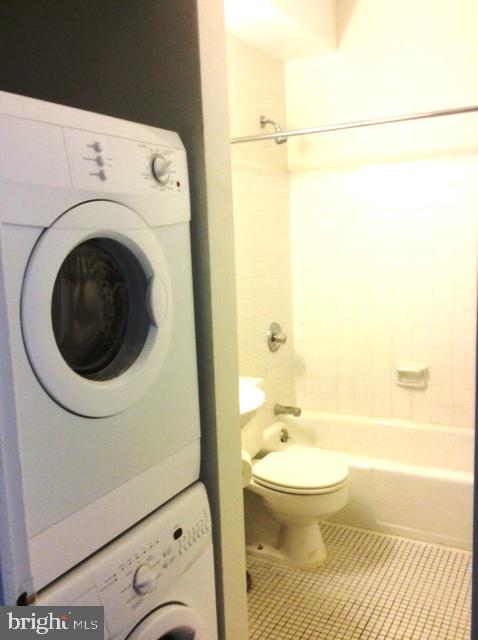 651 Constitution Avenue Northeast Washington, DC 20002 - Photo 38 of 106 #1 W/D in Bathroom vestibule