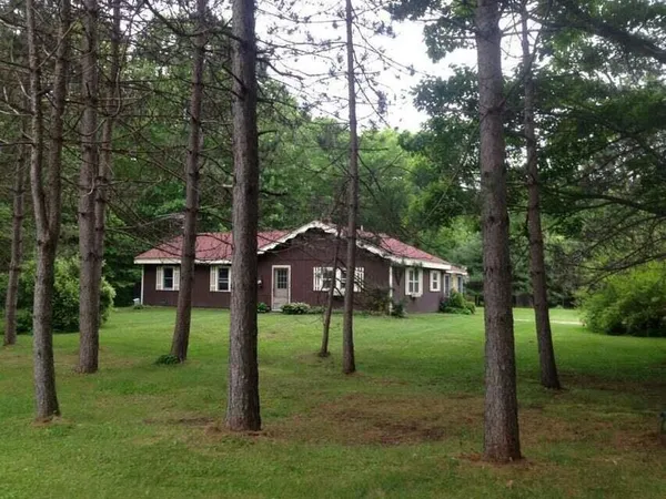 $195,000 | 9 Lincoln Circle Road, Wayne, ME 04284