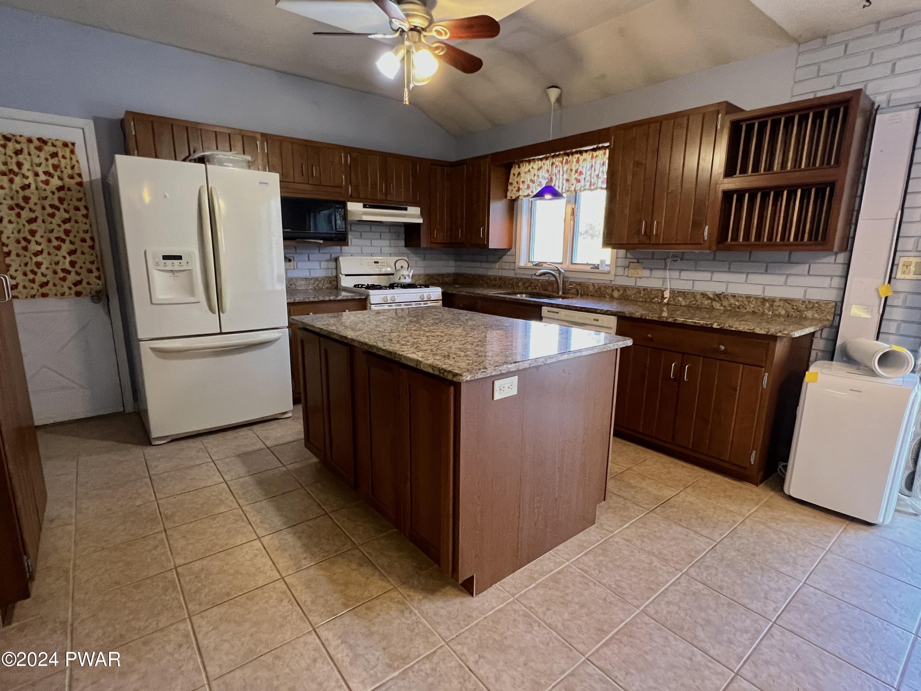 254 Big Hills Road Lake Ariel, PA 18436 - Photo 22 of 91