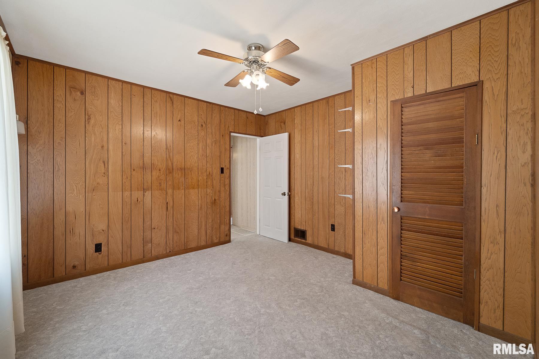 2033 North 7th Street Springfield, IL 62702 - Photo 20 of 35