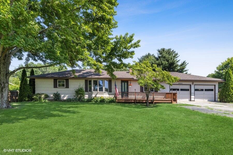 3955 Snow Road