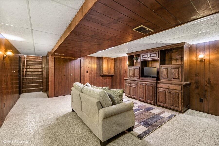 3955 Snow Road Bridgman, MI 49106 - Photo 28 of 43 Rec Room