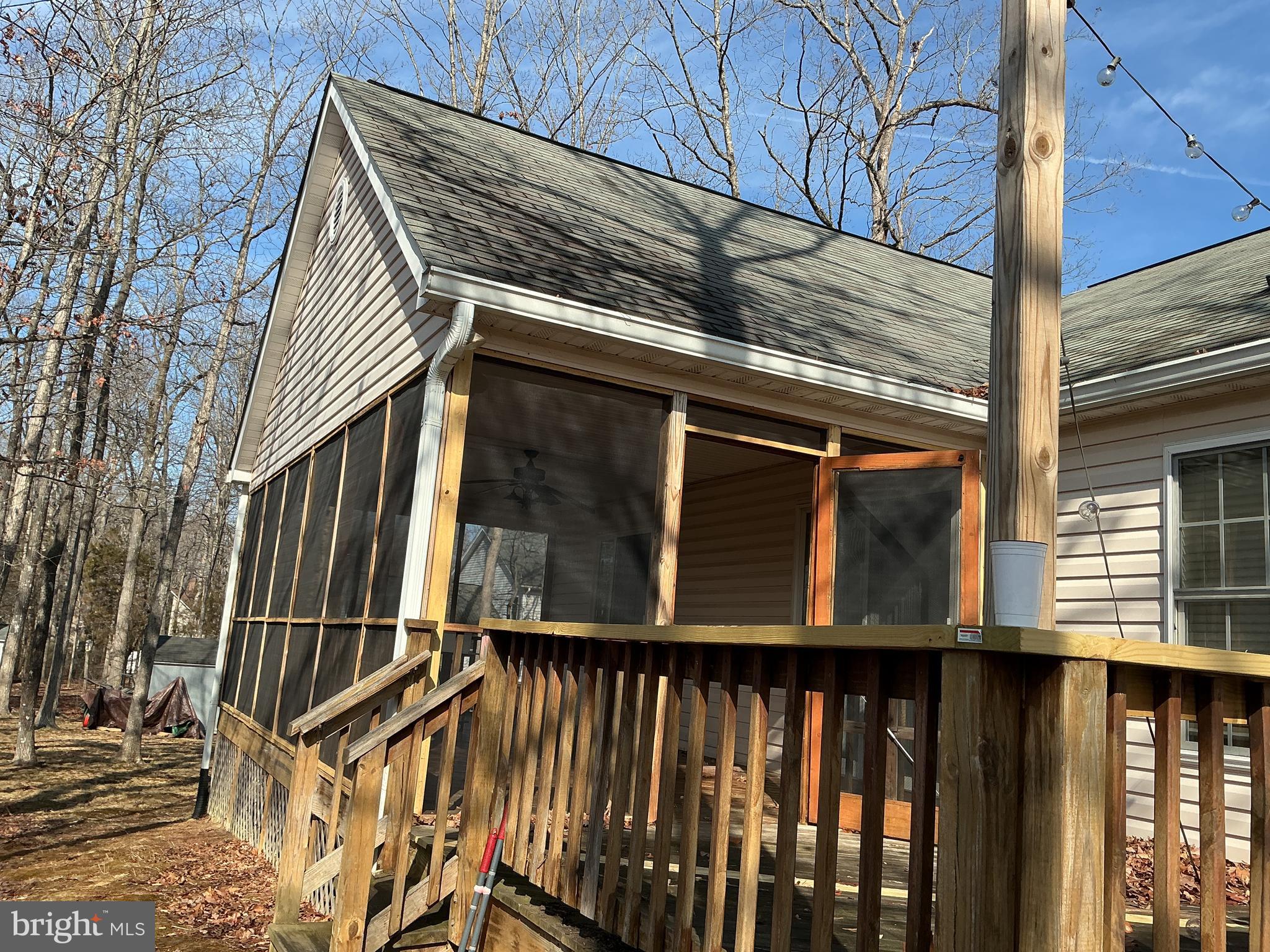 205 Freedom Road Locust Grove, VA 22508 - Photo 28 of 29 a view of balcony with wooden floor and fence