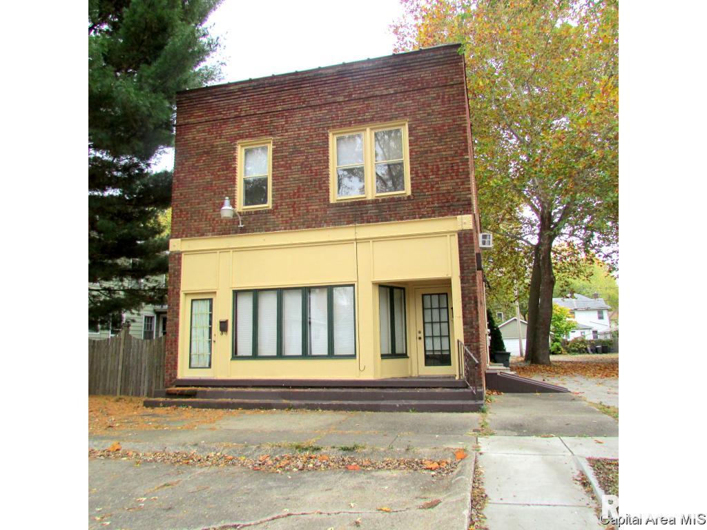 1344 South Walnut Street Springfield, IL 62704 - Photo 1 of 15 Gallery Image 1