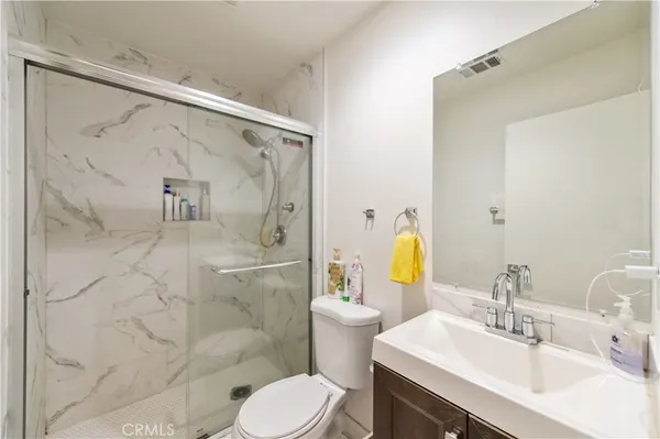 $1,049,000 | 6709 Wheeler Avenue, La Verne, CA 91750