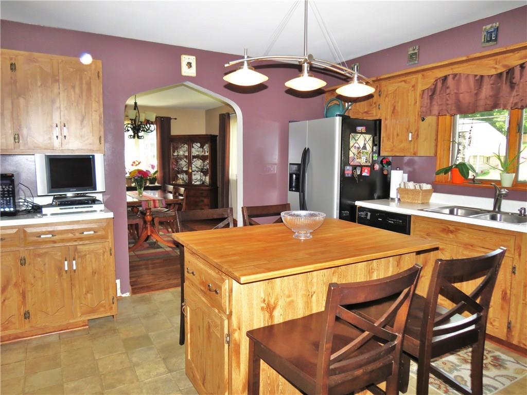 392 Friday Road Pittsburgh, PA 15209 - Photo 8 of 22 Gallery Image 8