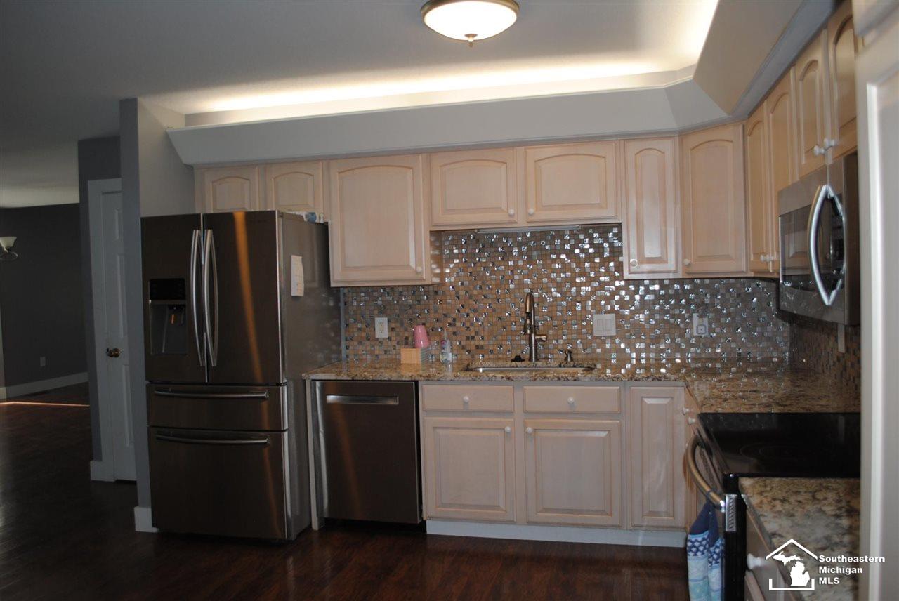 5840 East Dunbar Road, Unit 26 Monroe, MI 48161 - Photo 6 of 43 Gallery Image 6