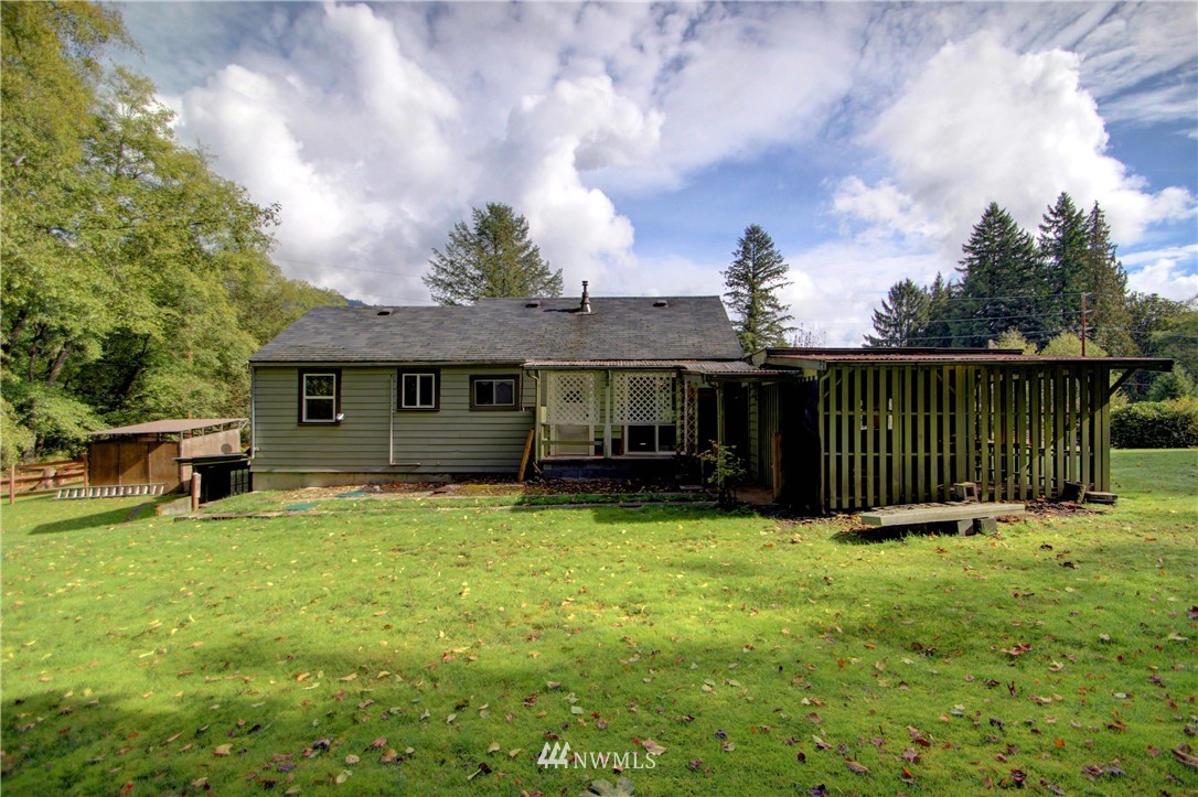 408 Lake Samish Road Bellingham, WA 98229 - Photo 19 of 25 Gallery Image 19