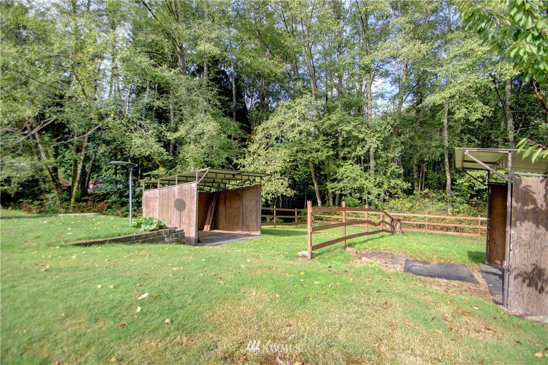 408 Lake Samish Road Bellingham, WA 98229 - Photo 22 of 25 Gallery Image 22