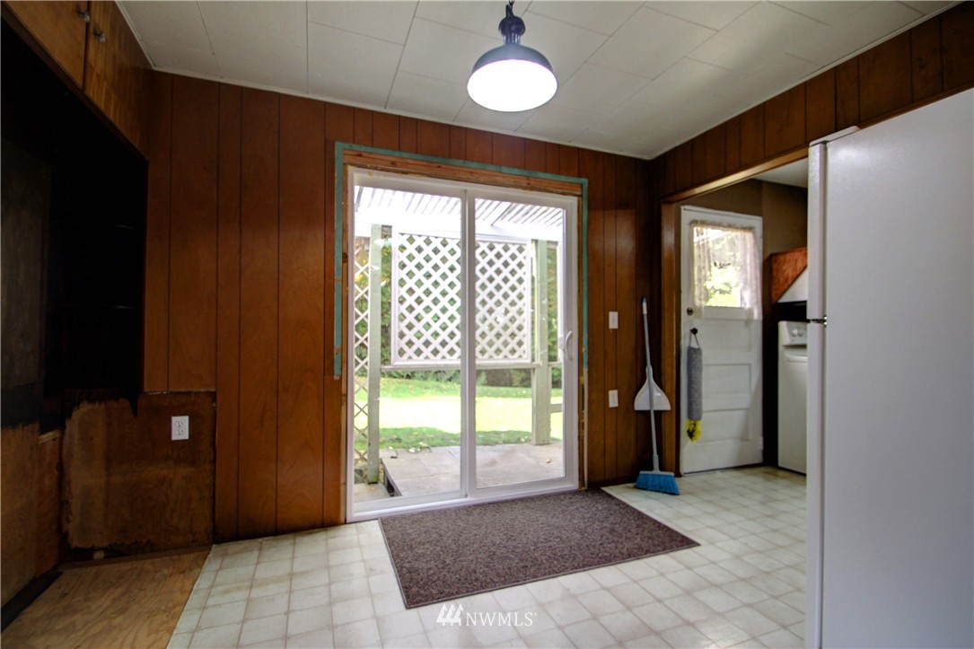 408 Lake Samish Road Bellingham, WA 98229 - Photo 6 of 25 Gallery Image 6