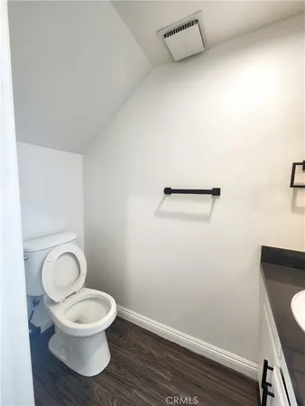 $3,950 | 120 South Francisca Avenue, Unit 6, Redondo Beach, CA 90277