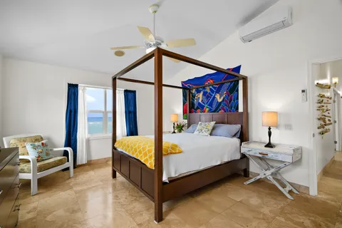 $2,950,000 | 4910 Aliomanu Road, Anahola, HI 96703