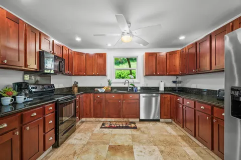 $2,950,000 | 4910 Aliomanu Road, Anahola, HI 96703