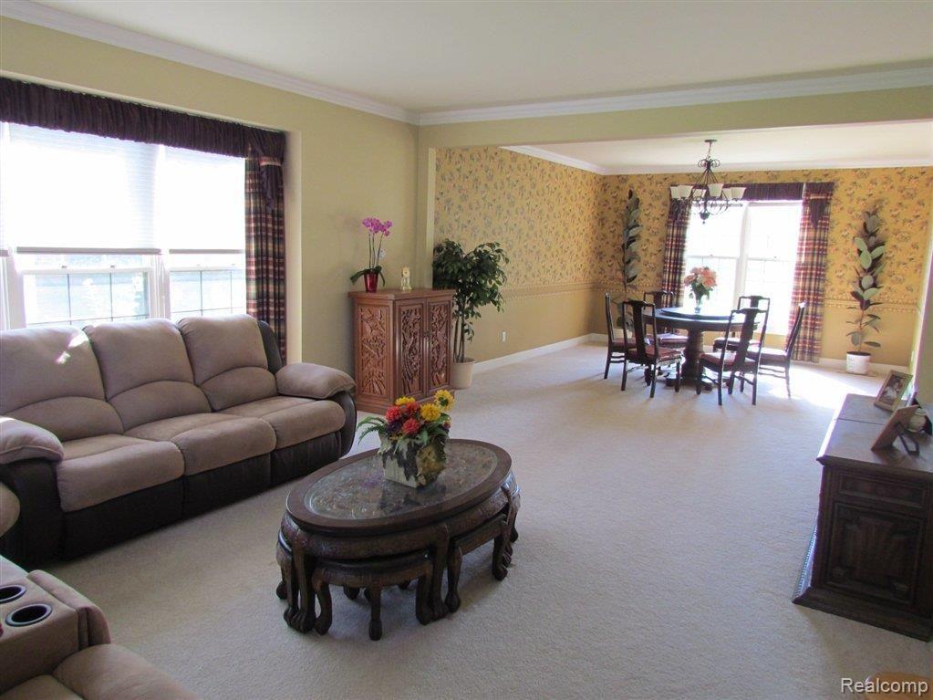 6558 Kennesaw Road Canton, MI 48187 - Photo 6 of 24 IMG_1580.JPG