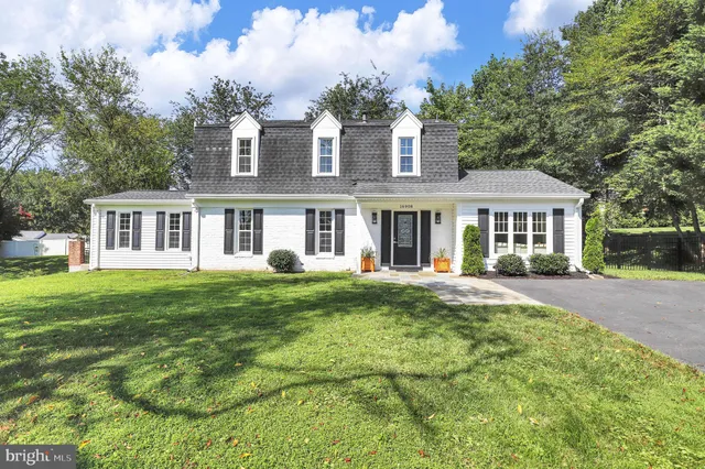 $865,000 | 16908 Freedom Way, Rockville, MD 20853