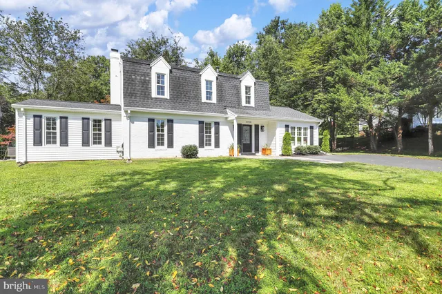 $865,000 | 16908 Freedom Way, Rockville, MD 20853