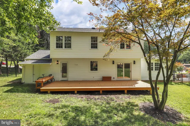 $865,000 | 16908 Freedom Way, Rockville, MD 20853