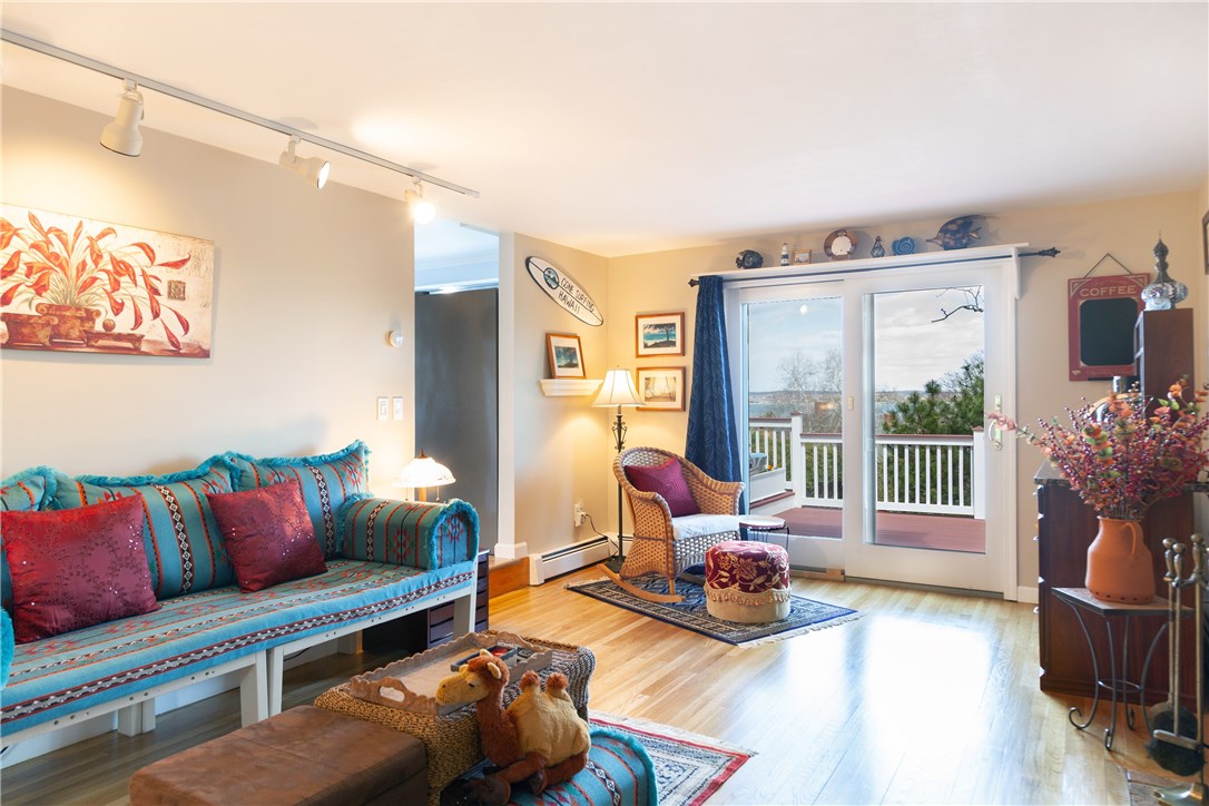 80 Col Christopher Greene Road Portsmouth, RI 02871 - Photo 18 of 50