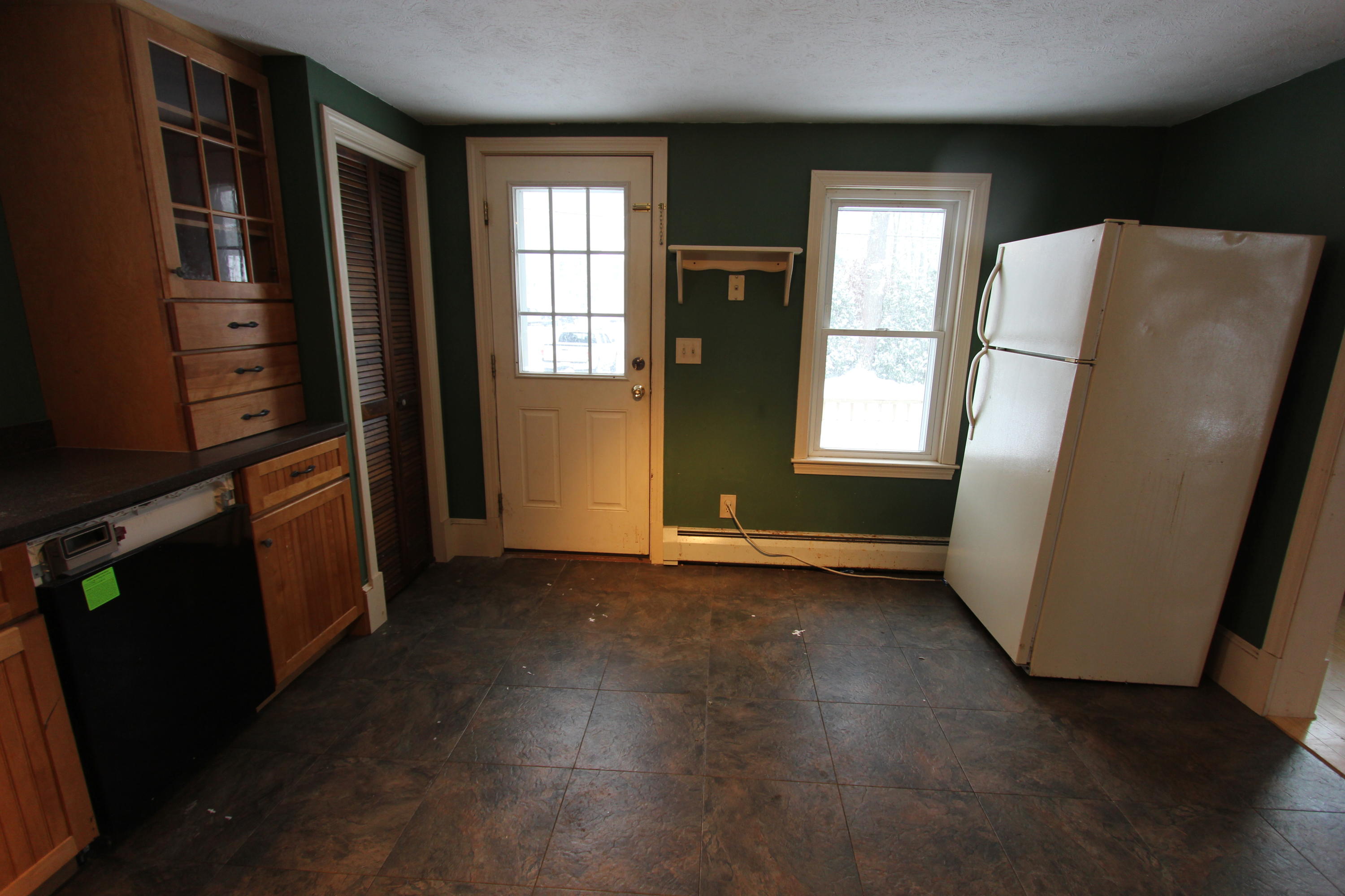 521 Lindsey Road Wells, ME 04090 - Photo 6 of 30 IMG_2988