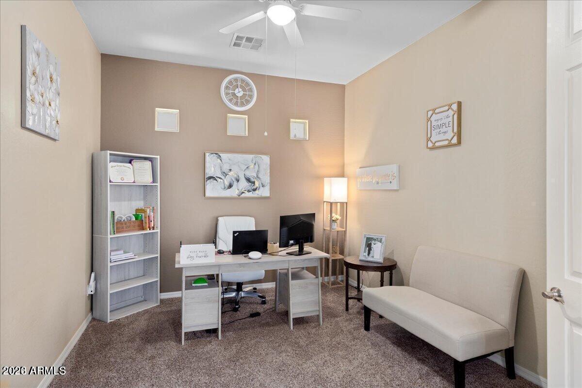 14261 West Harvard Street Goodyear, AZ 85395 - Photo 13 of 43 20220723031713664982000000-o