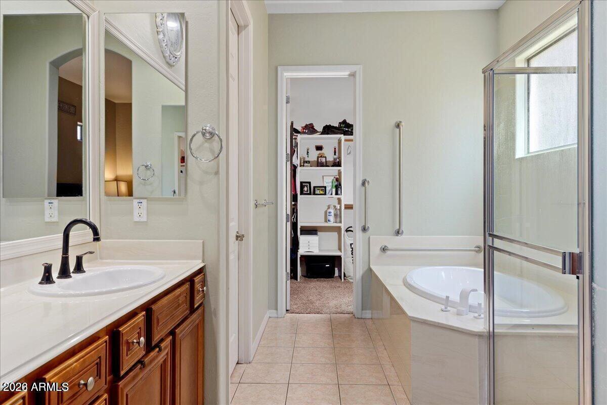 14261 West Harvard Street Goodyear, AZ 85395 - Photo 19 of 43 20220723031721016132000000-o