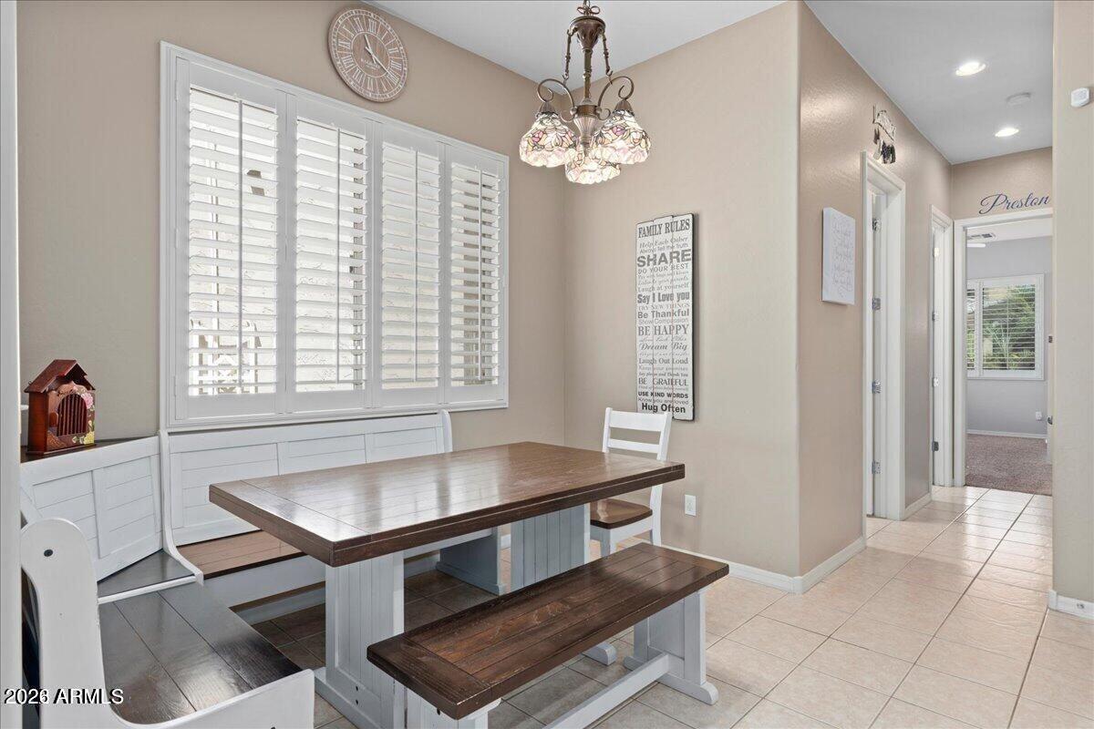 14261 West Harvard Street Goodyear, AZ 85395 - Photo 7 of 43 20220723031707111227000000-o